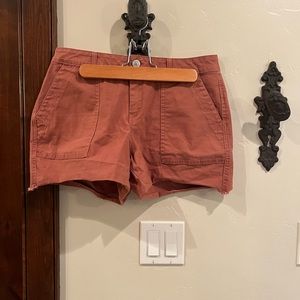 Women’s Natural Reflections coral shorts